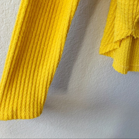 UO Out From Under Jojo Waffle Knit Yellow Thermal - Picture 5 of 10